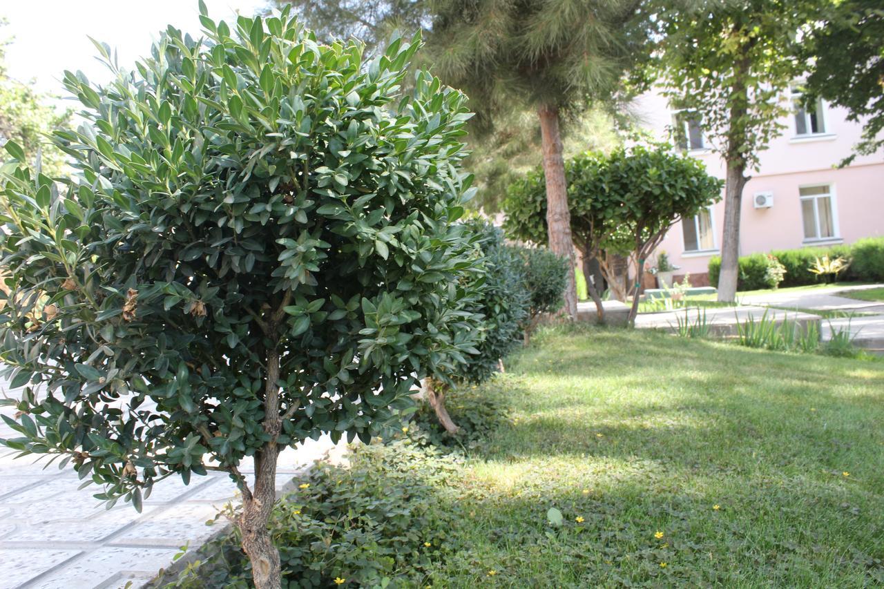 Armon Apart Hotel Khujand Exterior foto
